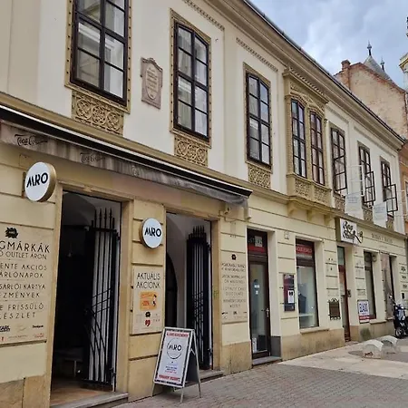 King Street Apartman Pécs