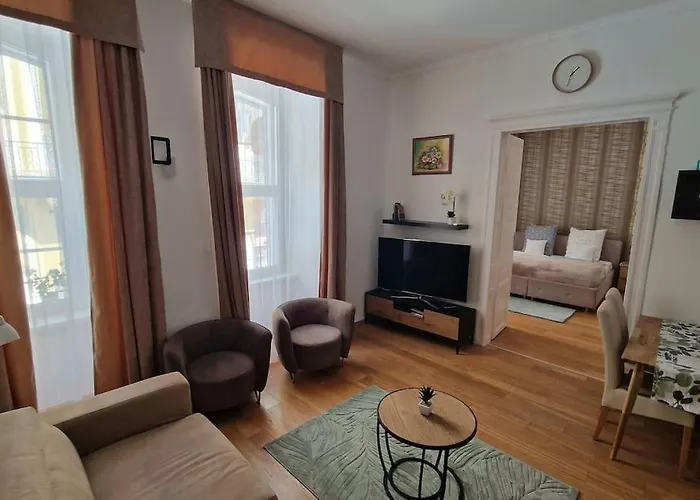 King Street Apartment Pécs