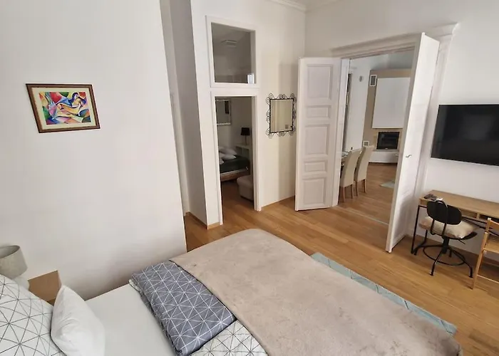Apartment King Street Pécs